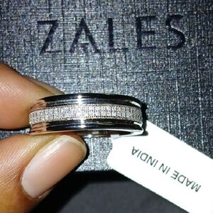 Zales Men’s 1/5 Carat Diamonds Sterling Silver Band with Sparkling Center Inlay